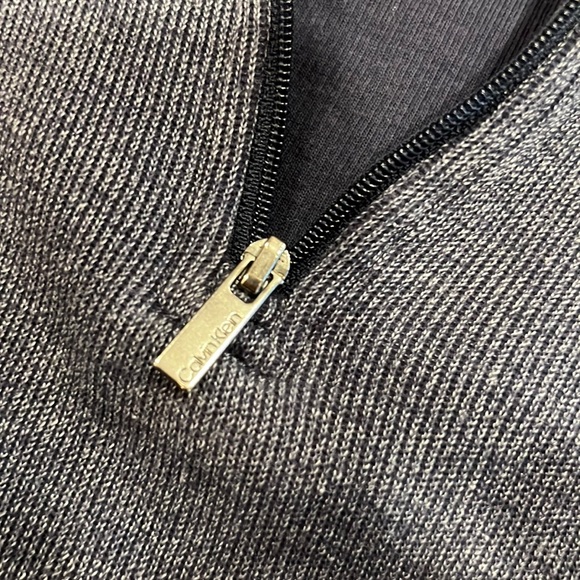 Men’s Calvin Klein Quarter Zip - Picture 4 of 7
